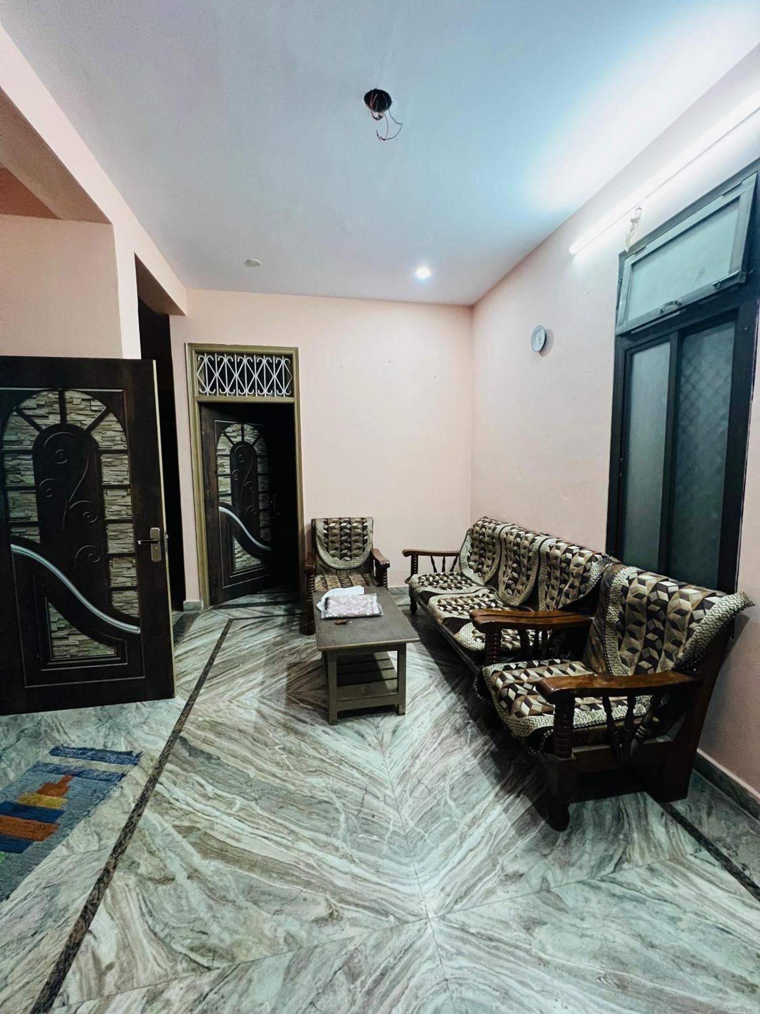 Annapurna Homestays فاراناسي المظهر الخارجي الصورة